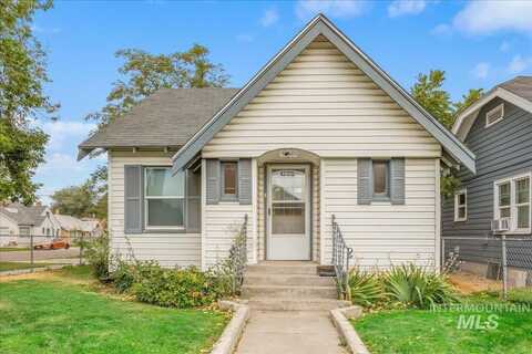123 18th Ave S, Nampa, ID 83651