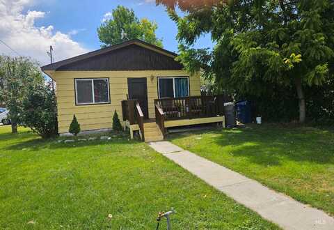 2024 Arthur Street, Caldwell, ID 83605