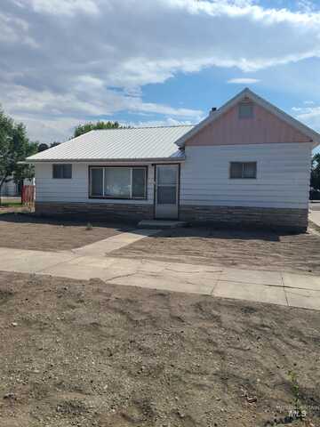 204 East A St., Shoshone, ID 83352