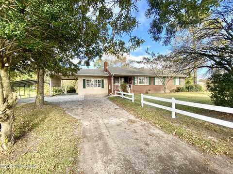 240 Drummer Kellum Road, Jacksonville, NC 28546
