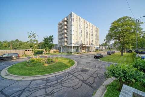 715 W Michigan Avenue, Jackson, MI 49201