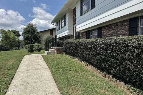 9521 Mobile Drive, Knoxville, TN 37923