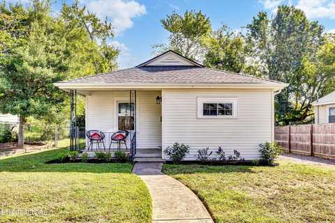 1630 Lodge St, Alcoa, TN 37701