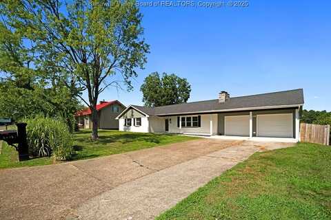 5446 Longview Drive, Cross Lanes, WV 25313