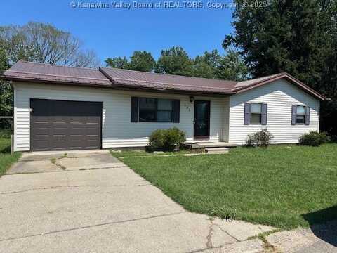 105 Rolling Acres Road, Winfield, WV 25213