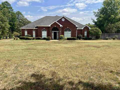 210 Lavender Ln, Longview, TX 75605
