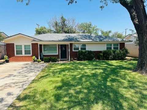4904 8th Street, Lubbock, TX 79416