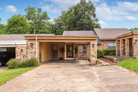 1019 East Austin Street, Nacogdoches, TX 75965