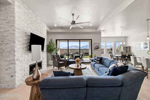 6218 Bayberry Road, Las Cruces, NM 88012