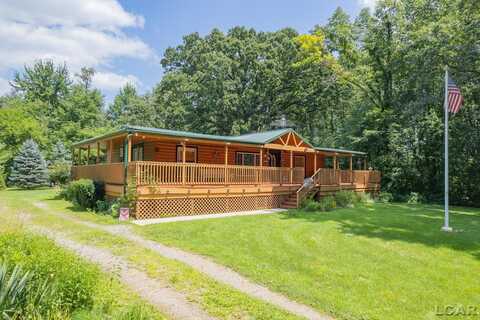 15816 Sanford, Addison, MI 49220