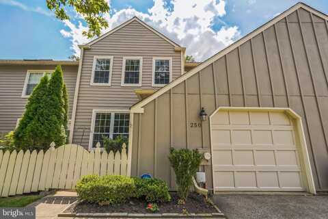 250 TULIP TREE CT, BLUE BELL, PA 19422