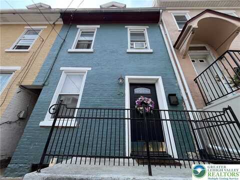 27 N Warren Street, Easton, PA 18042