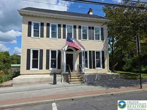 121 Main Street, Alburtis Boro, PA 18011