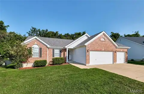 1225 Woodside Drive, Arnold, MO 63010