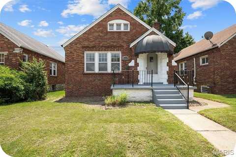 6012 North Pointe Boulevard, Saint Louis, MO 63147