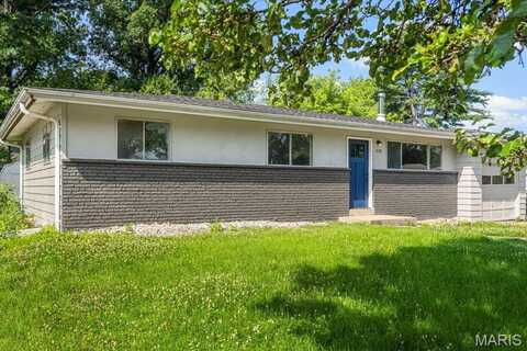 200 Francisca Drive, Florissant, MO 63031