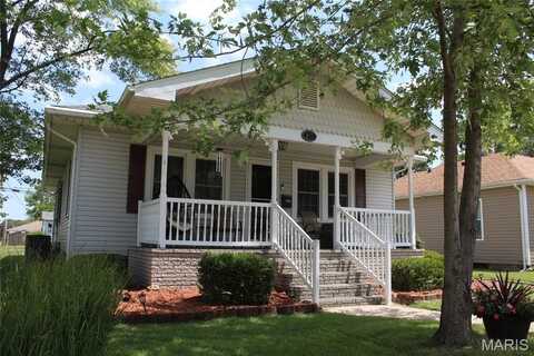 977 Whitelaw Avenue, Wood River, IL 62095