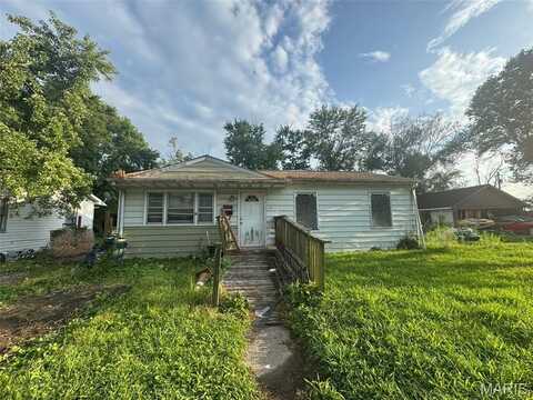 16 School Street, Cahokia, IL 62206