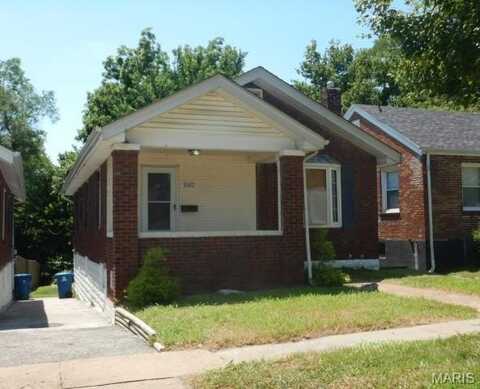 7022 Greenway Avenue, Saint Louis, MO 63121