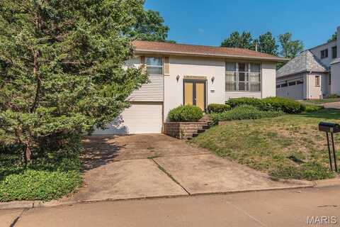 2 Thorncliff Lane, Kirkwood, MO 63122