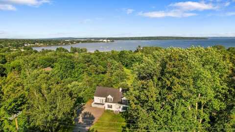 88 W Main Street, Searsport, ME 04974
