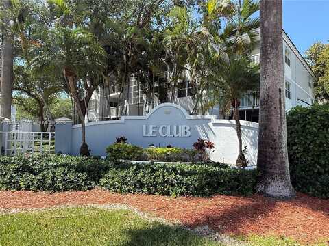 8590 SW 212th St, Cutler Bay, FL 33189