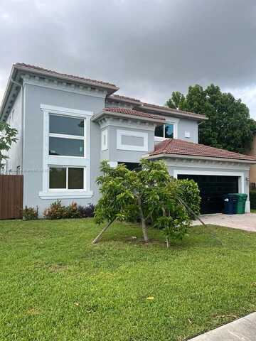 15661 SW 177th Ter, Miami, FL 33187