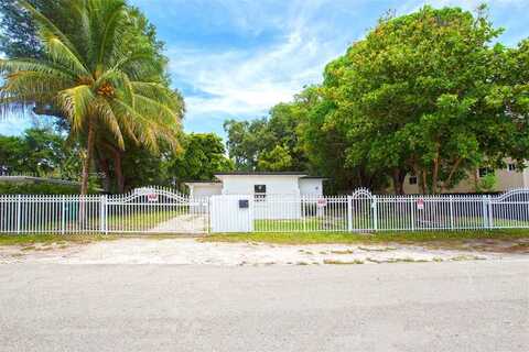 1528 NE 145th St, Miami, FL 33161