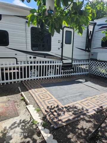 760 NW 116th Ter, Miami, FL 33168
