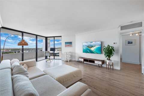 2000 Towerside Ter, Miami, FL 33138