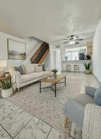 1319 W 51st Pl, Hialeah, FL 33012