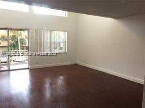 18111 NW 68th Ave, Hialeah, FL 33015