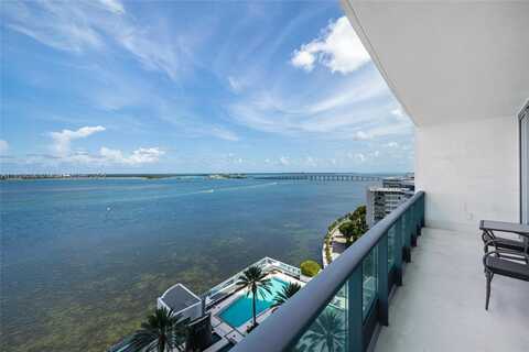1331 Brickell Bay Dr, Miami, FL 33131