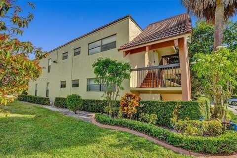 1786 Hammock Blvd, Coconut Creek, FL 33063