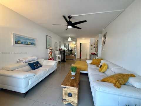 200 S Birch Rd, Fort Lauderdale, FL 33316