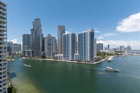 848 Brickell Key Dr, Miami, FL 33131