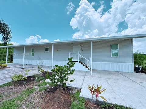 1321 BLUFF HAMMOCK RD, Lorida, FL 33857