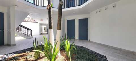 9403 Fontainebleau Blvd, Miami, FL 33172