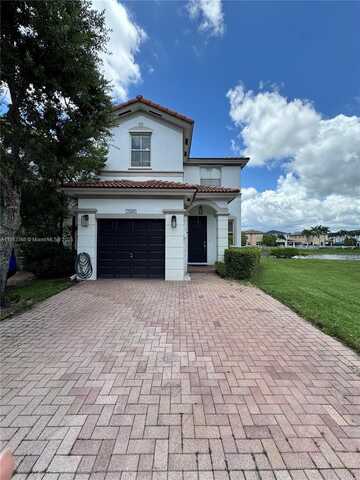 7886 NW 110th Ave, Doral, FL 33178