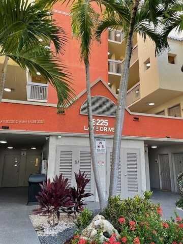 8225 Lake Dr, Doral, FL 33166