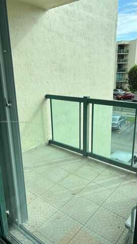 2055 SW 122 AVE, Miami, FL 33175