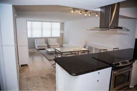 6039 Collins Ave, Miami Beach, FL 33140