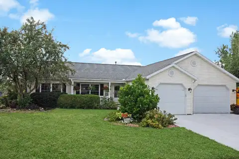 337 Sunburst Ave, Twin Lakes, WI 53181