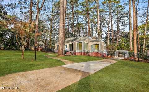 410 Alta Woods Boulevard, Jackson, MS 39204