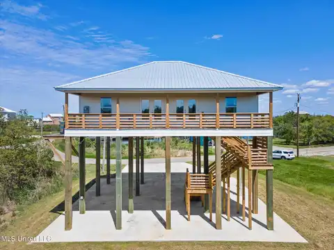 4135 S Nassau Street, Bay Saint Louis, MS 39520