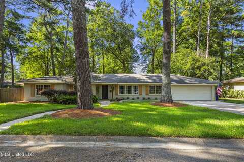 5235 Hialeah Drive, Jackson, MS 39211