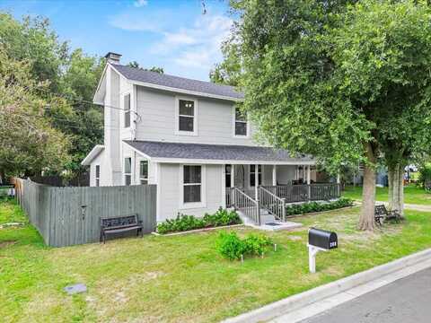 208 WEAVER AVENUE, LAKE WALES, FL 33853