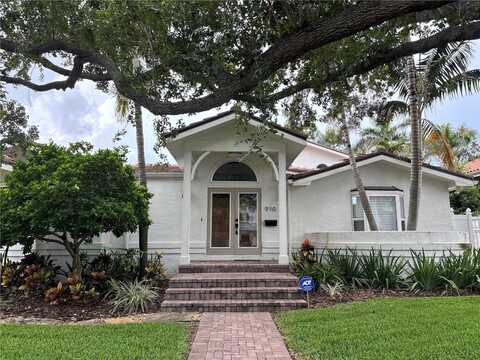 910 BRIGHTWATERS BOULEVARD NE, Saint Petersburg, FL 33704