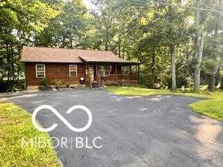7817 Center Lake Road, Nineveh, IN 46164
