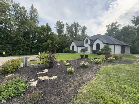 2572 Wayward Wind Drive, Indianapolis, IN 46239